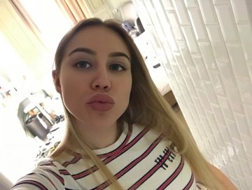 anisa98 från Stockholms län,Sverige